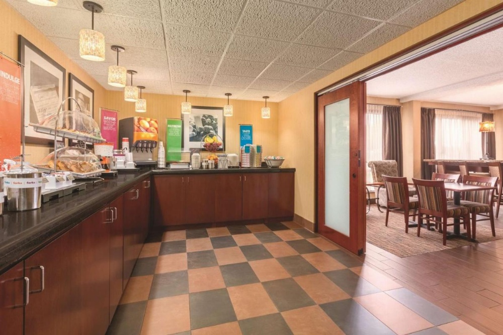 Hampton Inn By Hilton Des Moines Airport Image 15
